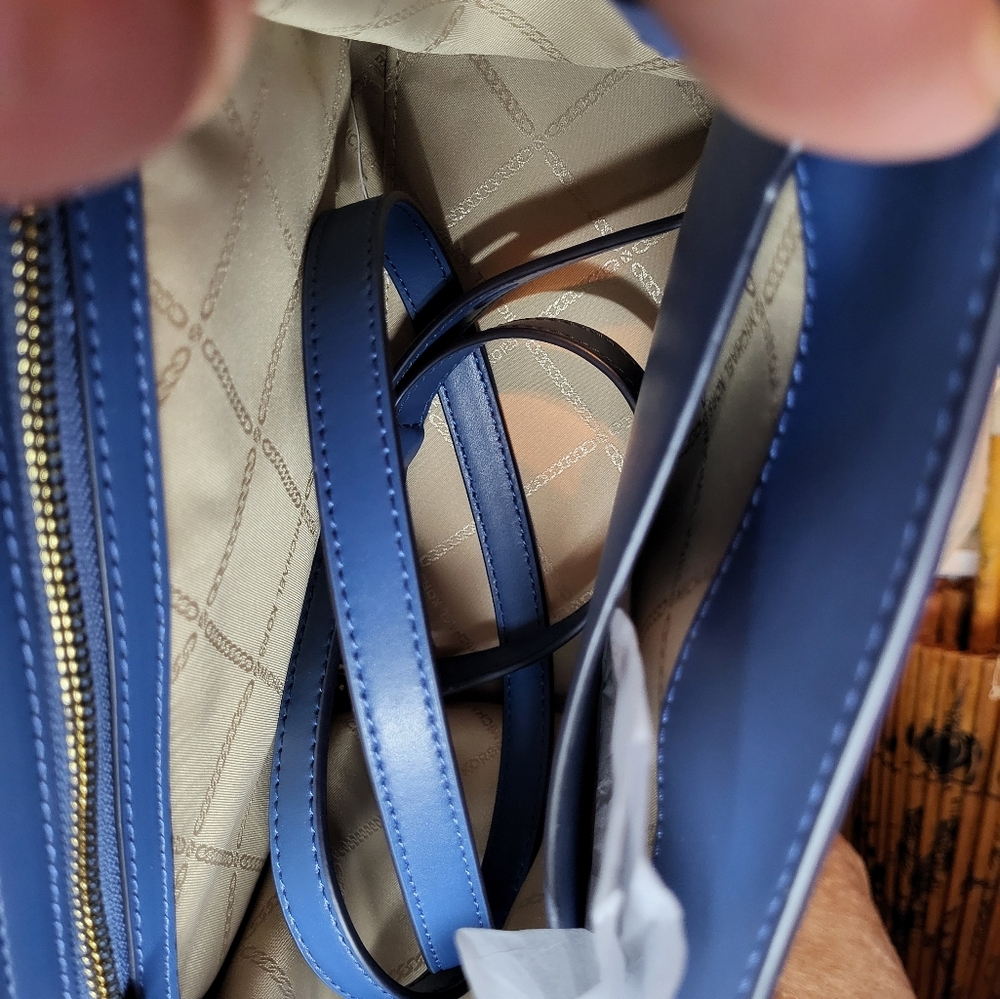 Michael Kors Blue Leather Handbag - Picture 8 of 17